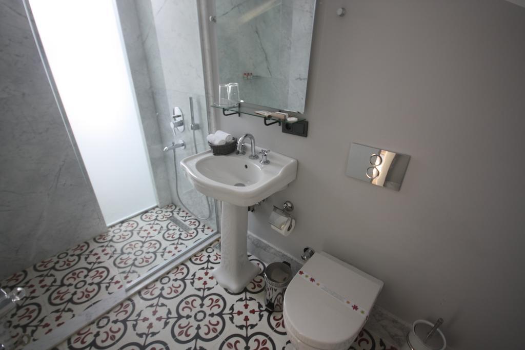 La Casa Pera Aparthotel Estambul Habitación foto